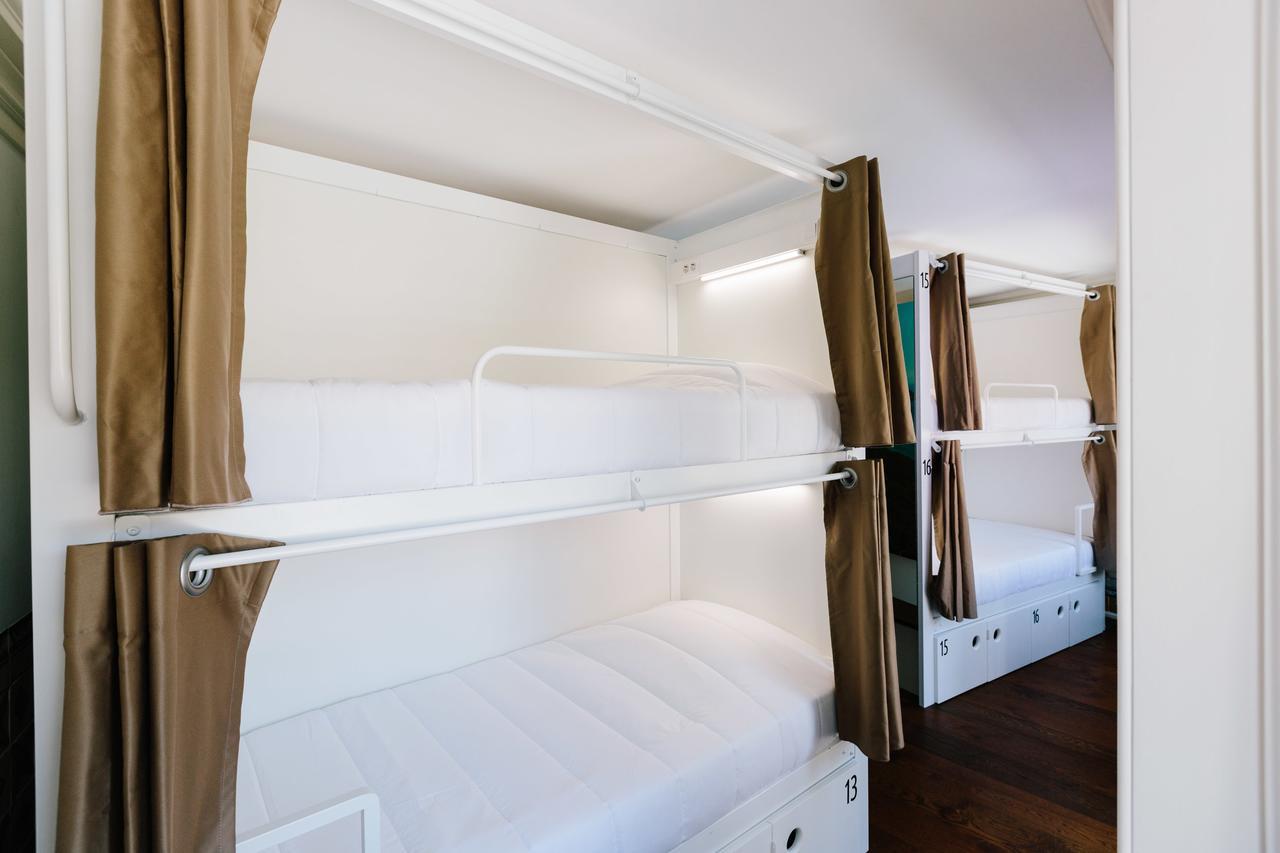 Lisbon South Hostel Алмада Экстерьер фото