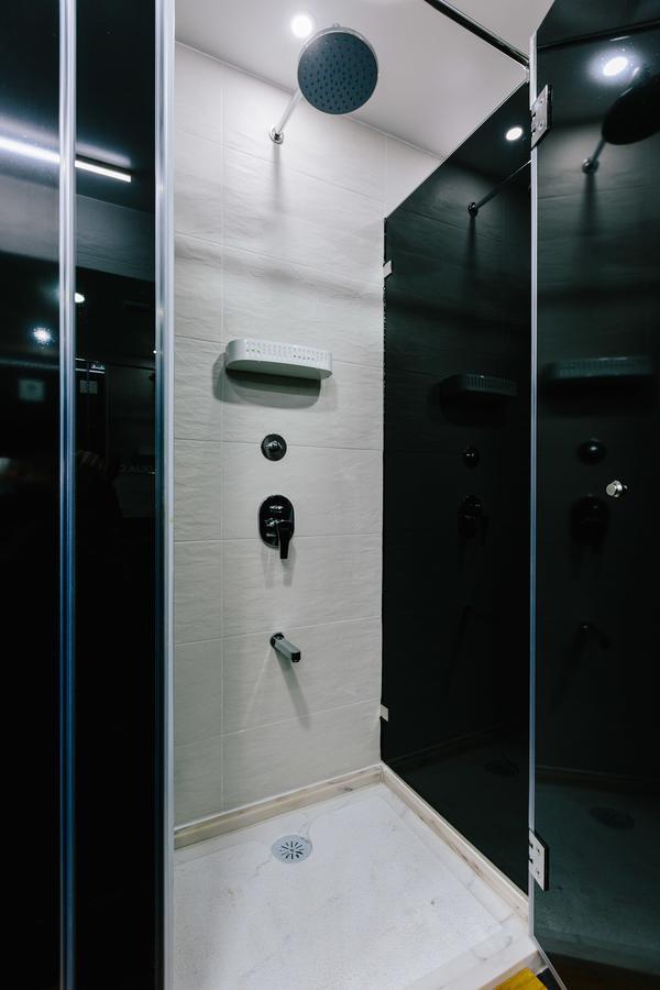 Lisbon South Hostel Алмада Экстерьер фото