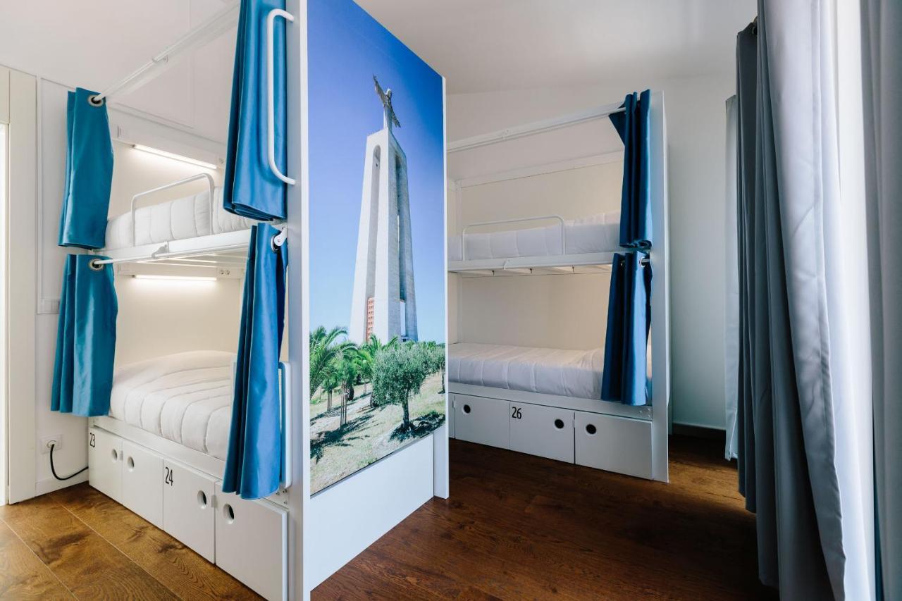 Lisbon South Hostel Алмада Экстерьер фото