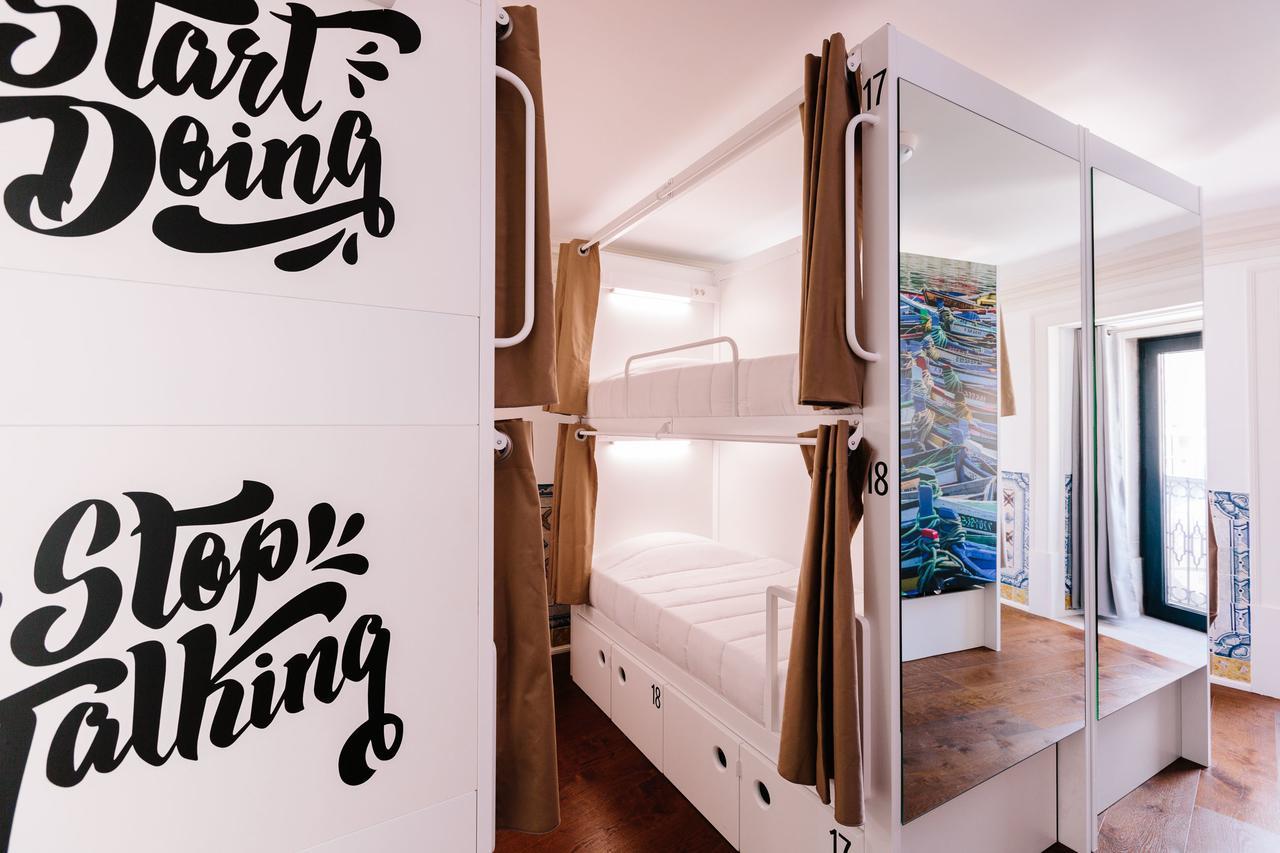 Lisbon South Hostel Алмада Экстерьер фото